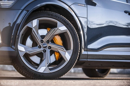 4x alufelgi 18" 5x112 Audi A3 8Y 8V A4 B8 B9 A6 C7 C8 E-Tron RS